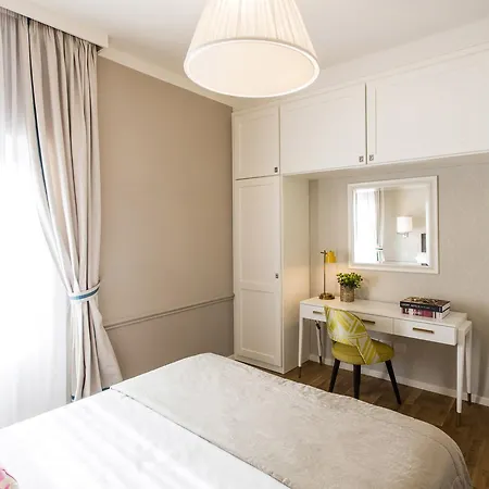 La Malandrina - & Hotel apartamentowy 2*